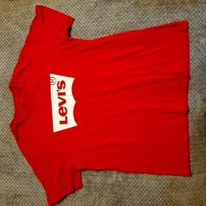 Red Levi's tshirt